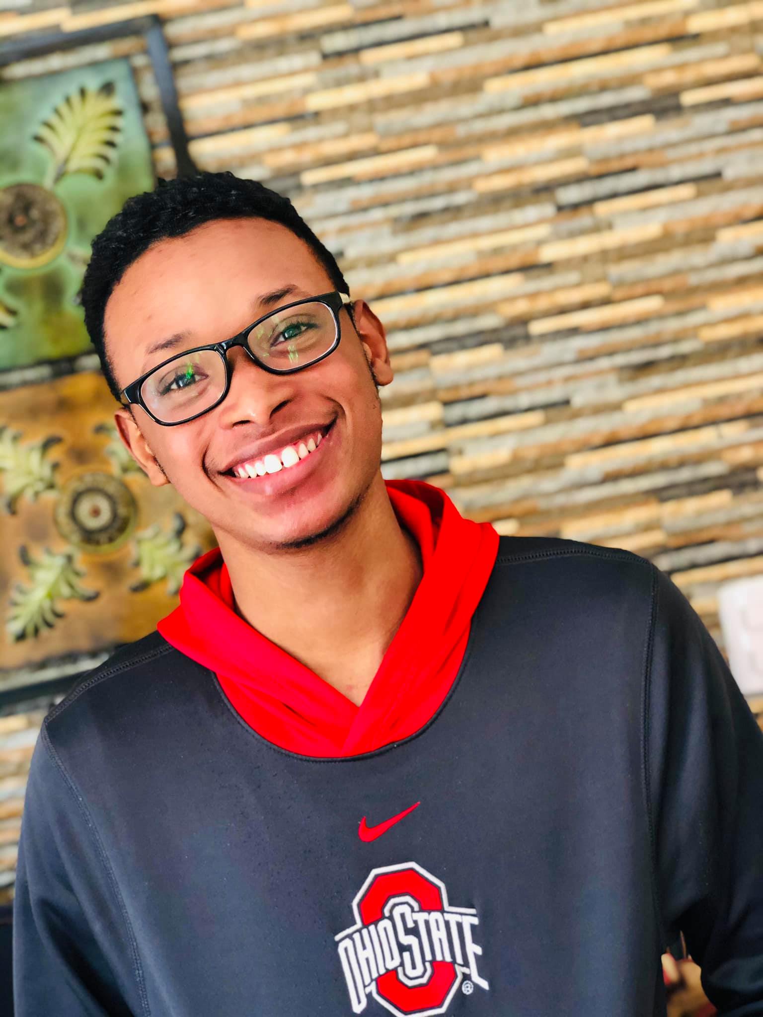 Felix Guzman's Profile Picture